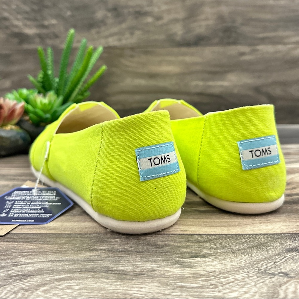 NIB Toms Alpargata Vivid Canvas Slip On Flats Loafers Neon Yellow 8.5 39 - Picture 9 of 12